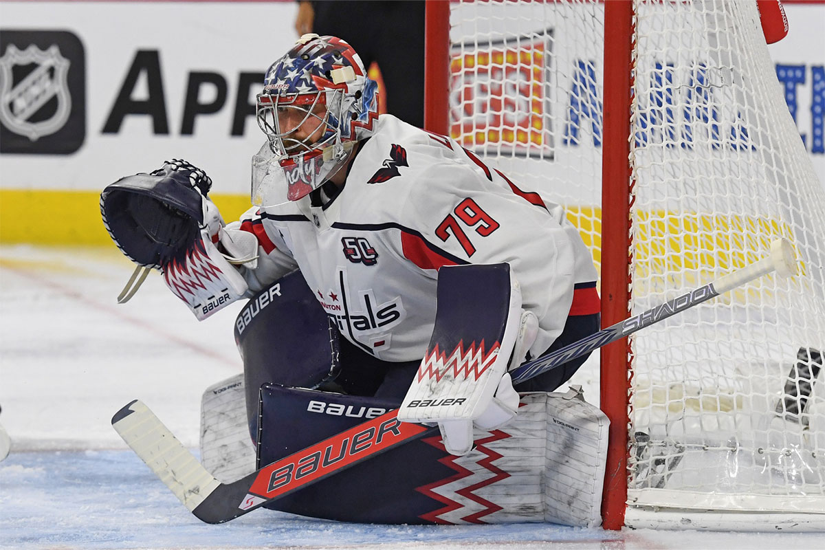 Washington Capitals goaltender Charlie Lindgren (79) against the Philadelphia Flyers at Wells Fargo Center.