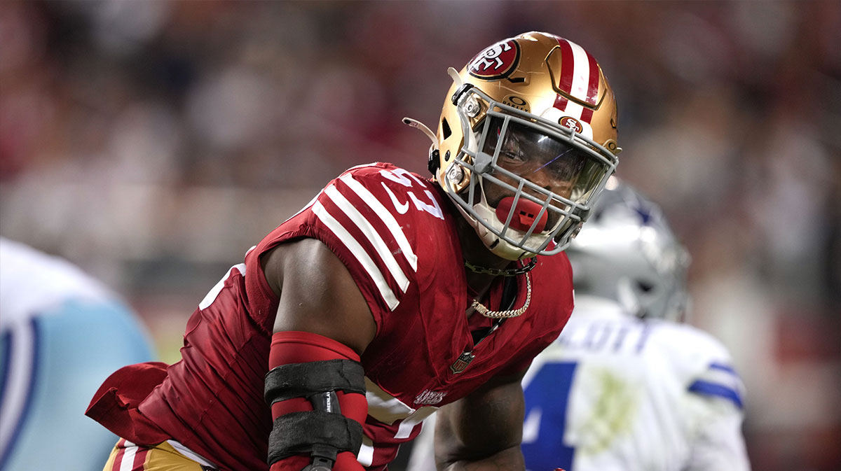 San Francisco 49ers linebacker Dre Greenlaw (57) reacts after a sack against the Dallas Cowboys during the second quarter at Levi's Stadium.