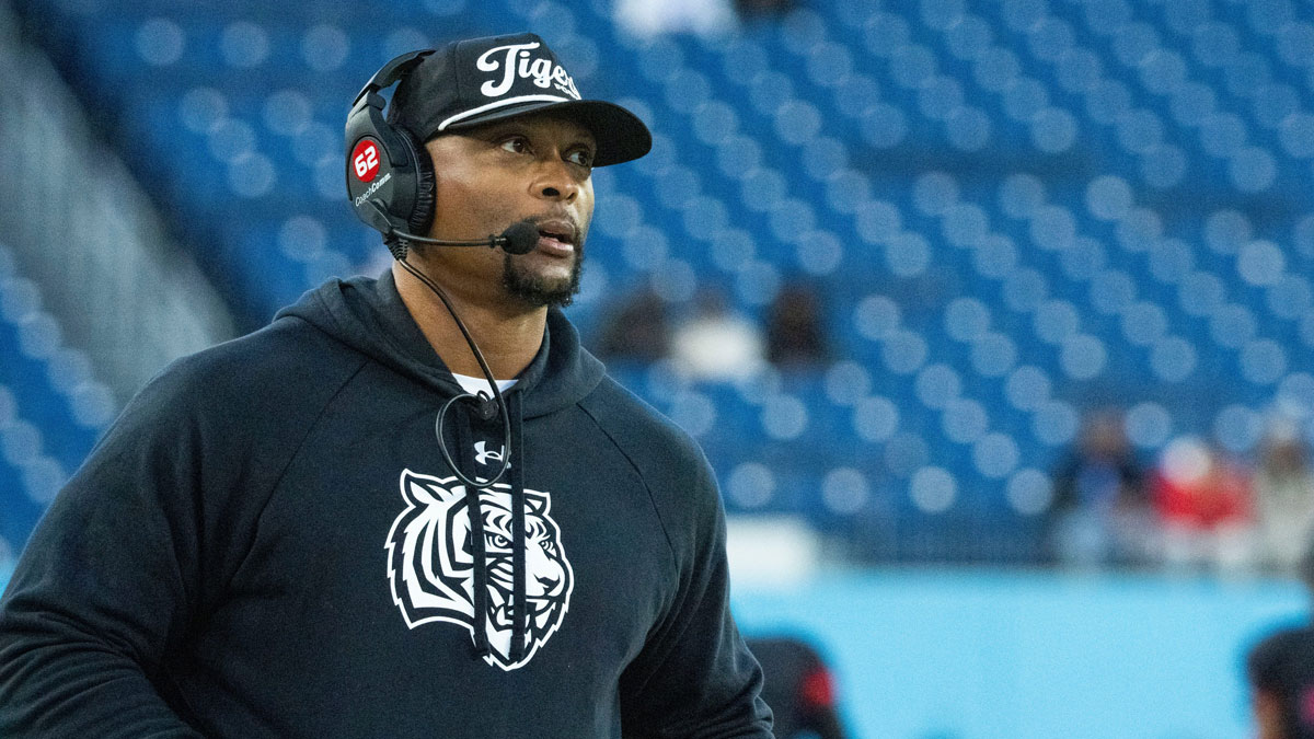 Tennessee State head coach Eddie George reacts watches the scoreboard during a timeout against Southeast Missouri State at Nissan Stadium in Nashville, Tenn., Saturday, Nov. 23, 2024