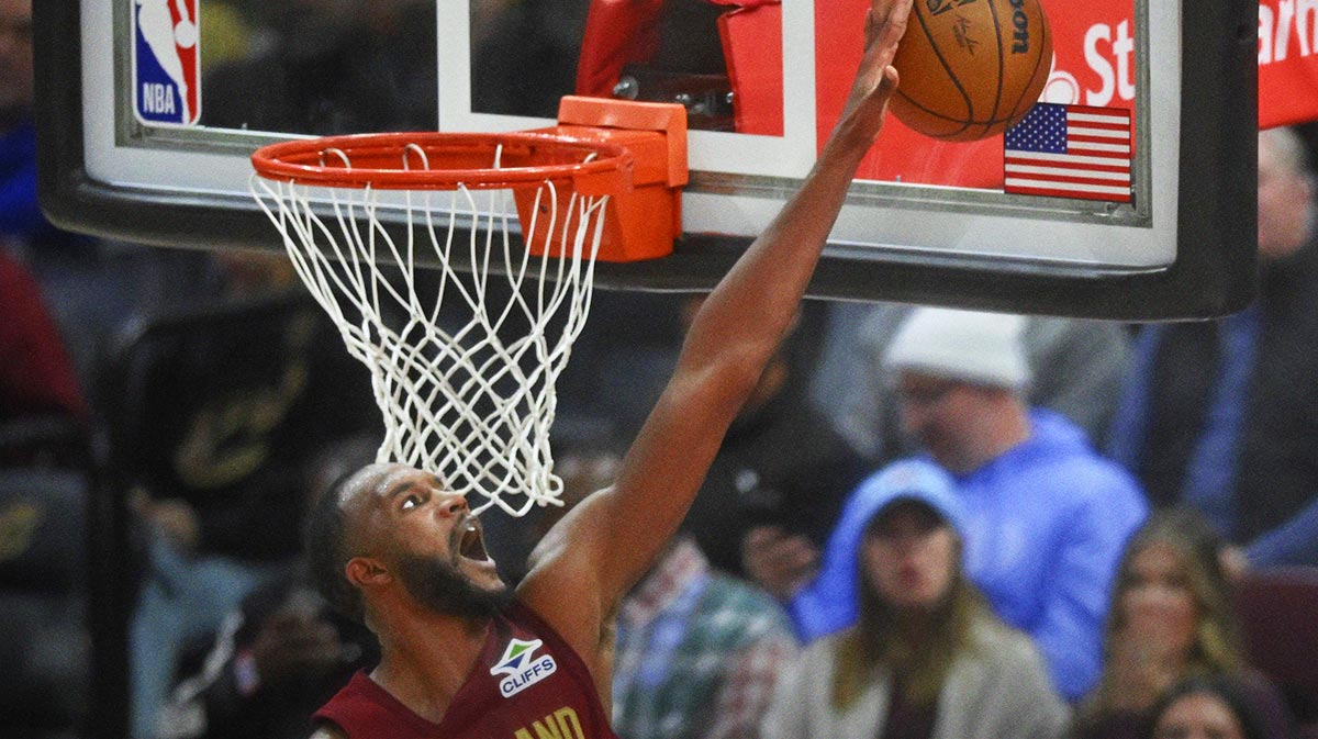 Cleveland Cavaliers Next Evan Moblei (4) Blocks the recording in the third quarter against Boston Celtics on a missile mortgage field.