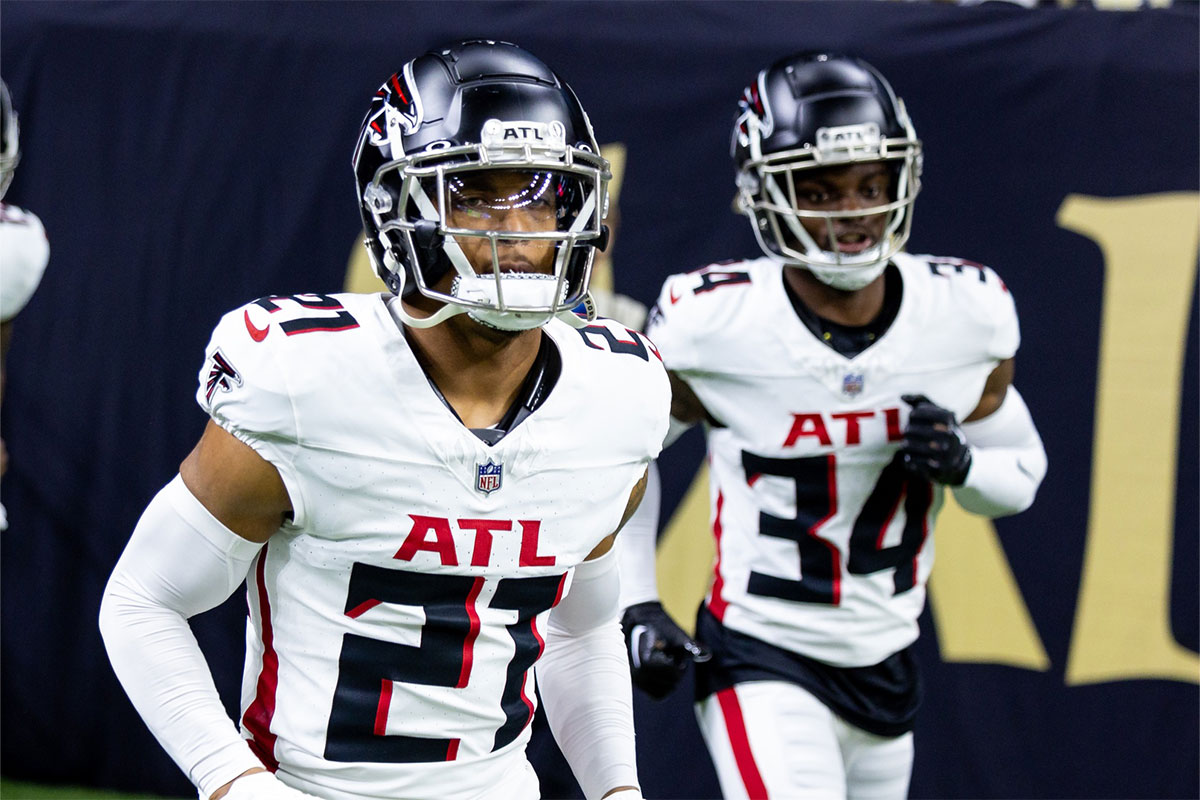 Atlanta Falcons safety Richie Grant (27) during warmups against the New Orleans Saints at Caesars Superdome.