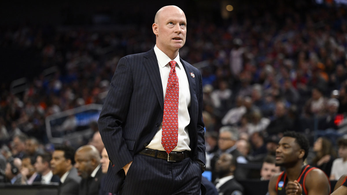 Maryland Terrapins head coach Kevin Willard watches play downcourt during the first half against the Florida Gators during a West Regional semifinal of the 2025 NCAA tournament at Chase Center.