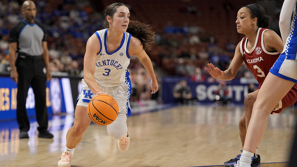 Kentucky Wildcats Guard Georgia Amoore (3) Switches to Cart against Oklahoma before in the second half in Bon Secours Wellness Arena.