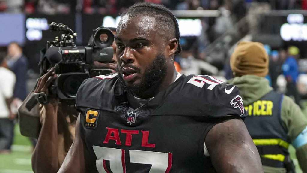 Bears hit for ‘awful value’ signing in free agency