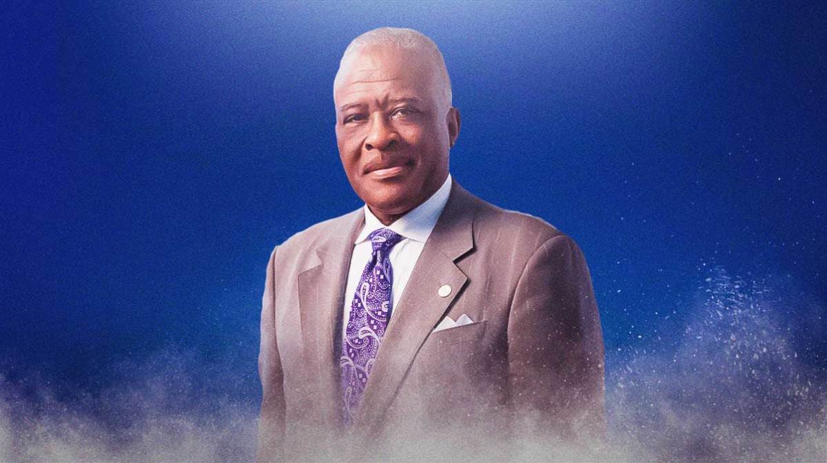 Robert J. Jones has been named the 34th president of the University of Washington, making history as the first African American president.
