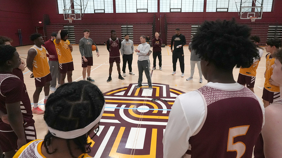 Iona College men's basketball head coach Tobin Anderson talks to his team during a practice at their Bronxville gym Nov. 22, 2024. 