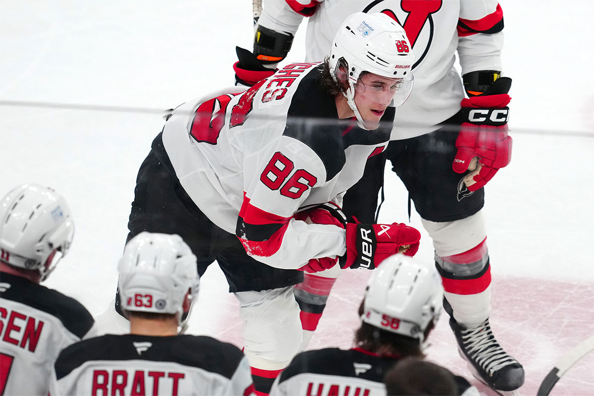 New Jersey Devils center Jack Hughes (86) makes his way off the ice after sustaining an apparent injury during a play against the Vegas Golden Knights during the third period at T-Mobile Arena.