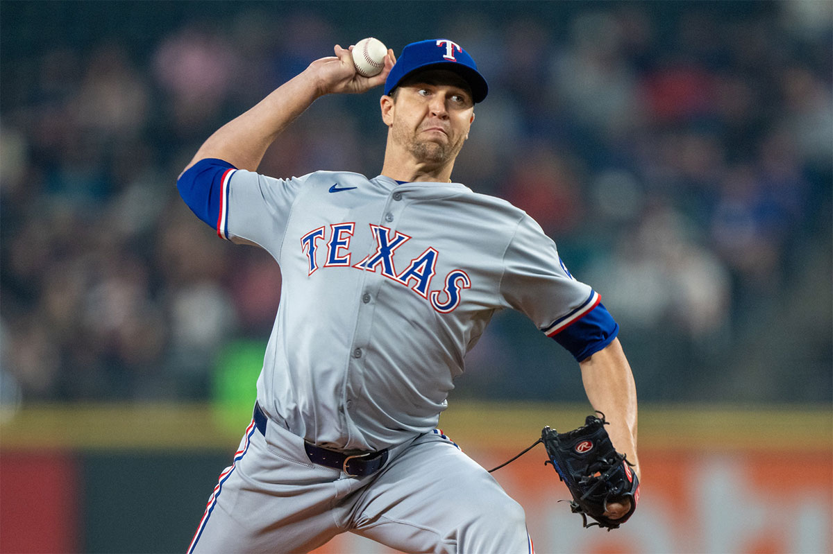Texas Rangers starter Jacob deGrom (48) delivers a pitch during the first inning against the Seattle Mariners at T-Mobile Park.