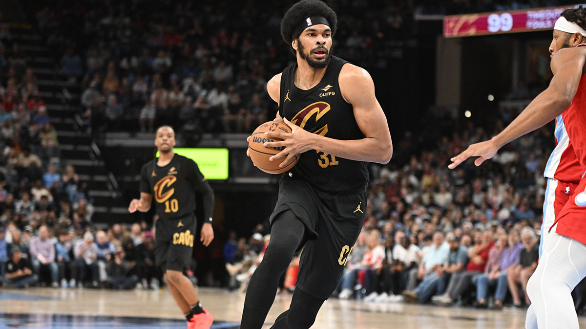 Cleveland Cavaliers Center Jarrett Allen (31) Drive to Cart in 3. Fourth Cleveland Cavaliers compared to Memphis Grizzlies play in FedExforum.