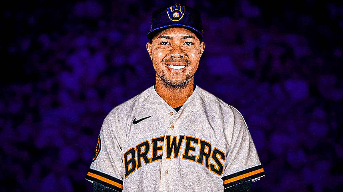 Jose Quintana in a Brewers uniform