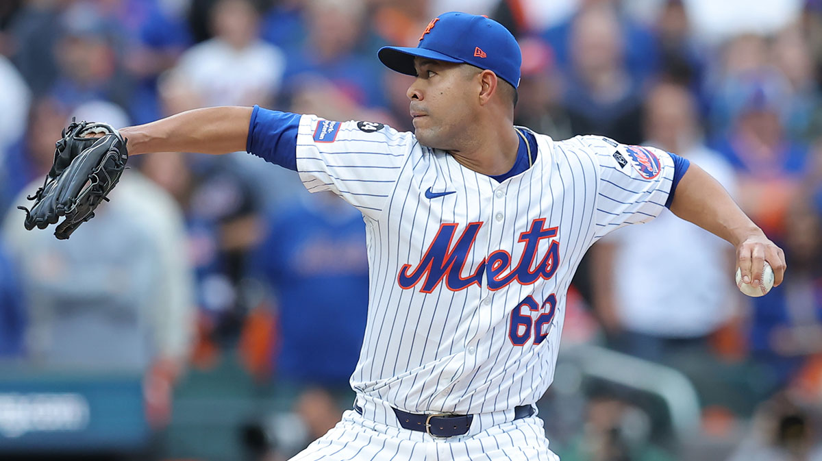 New York Mets pitcher Jose Quintana (62) throws a pitch against the Philadelphia Phillies in the first inning in game four of the NLDS for the 2024 MLB Playoffs at Citi Field.