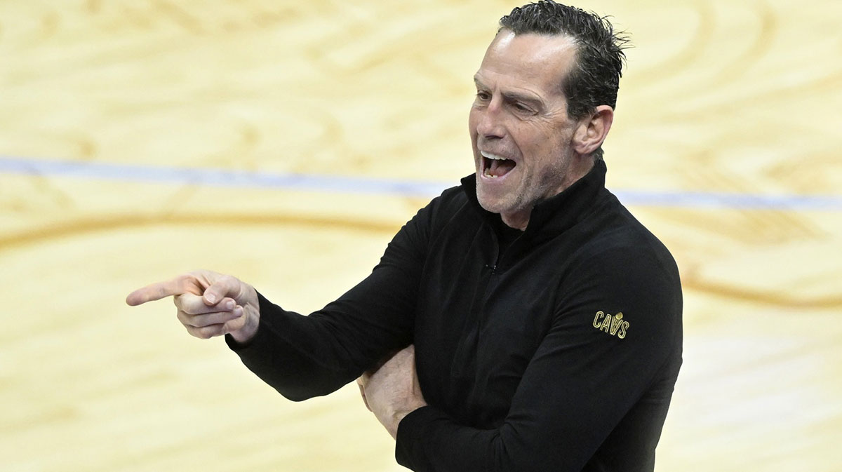 Cleveland Cavaliers head coach Kenny Atkinson reacts in the third quarter against the San Antonio Spurs at Rocket Arena.