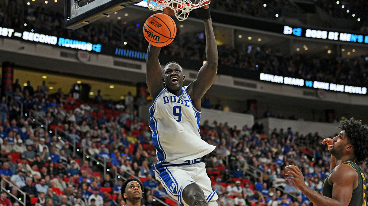 Duke Blue Devils center Khaman Maluach (9) dunks the ball during the second half against the Baylor Bears in the second round of the NCAA Tournament at Lenovo Center.