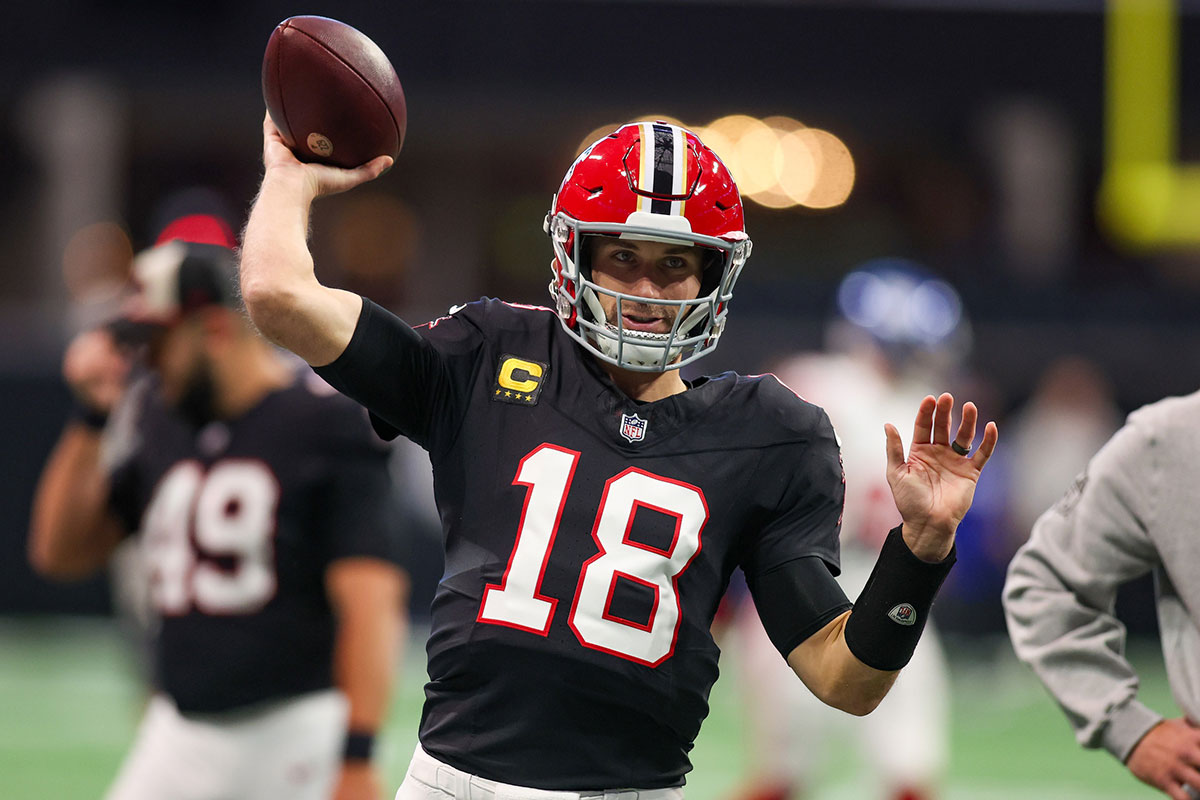 Dec 22, 2024; Atlanta, Georgia, USA; Atlanta Falcons quarterback Kirk Cousins (18) prepares for a game against the New York Giants at Mercedes-Benz Stadium.