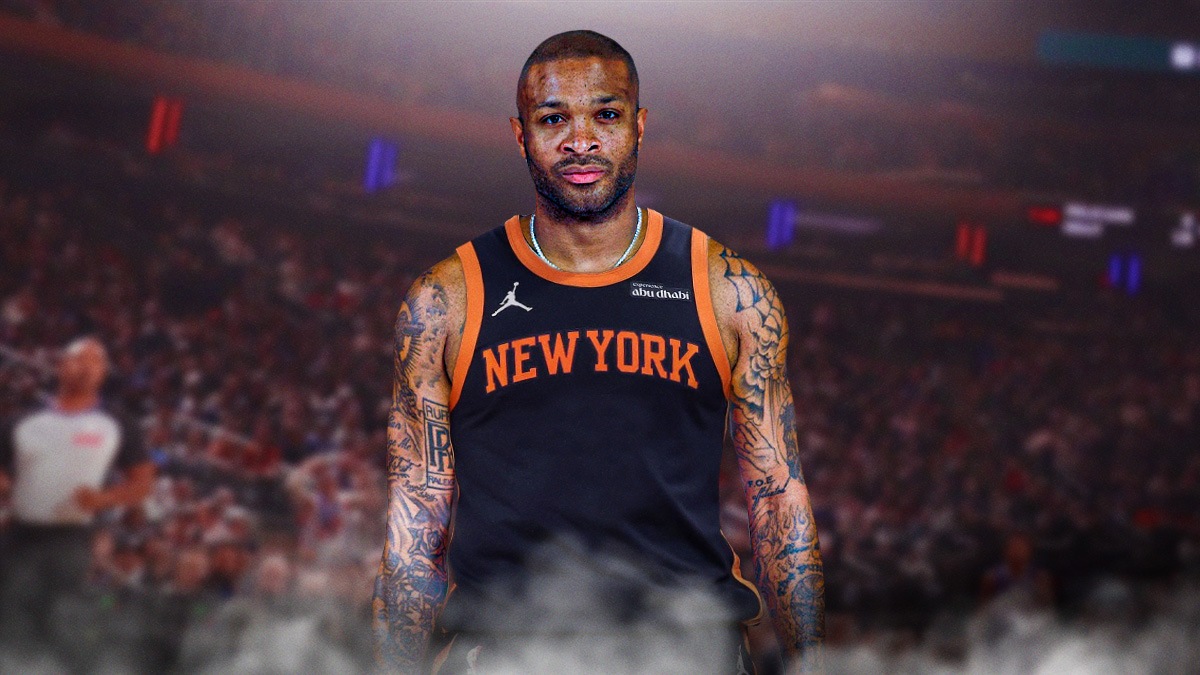 PJ Tucker in a New York Knicks jersey.