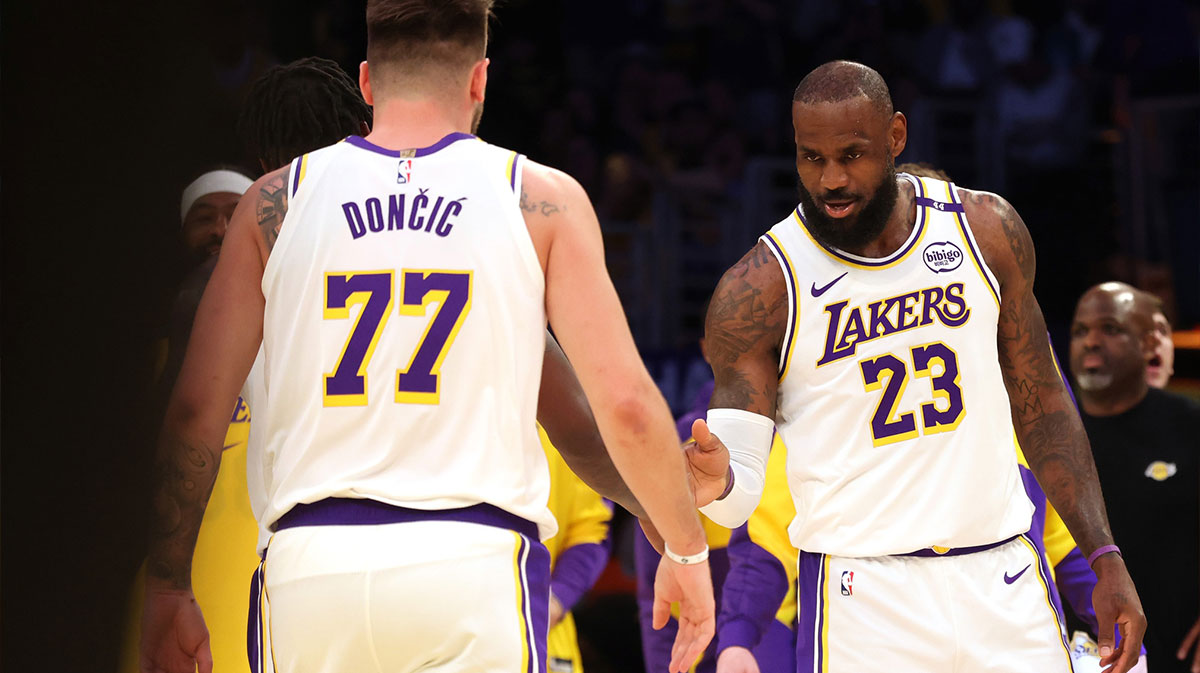 Los Angeles Lebron James (23) and Guard Luka Doncic (77) react after the play during the first quarter at La Clippers on Cripto.com Arena.