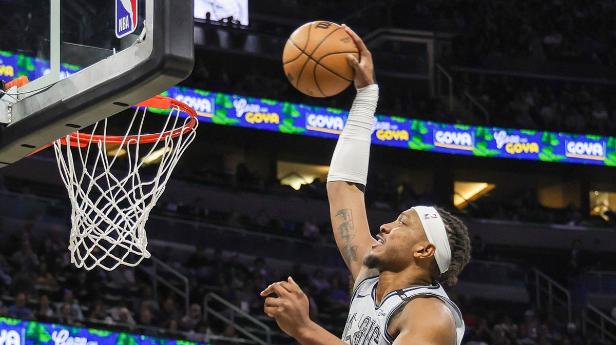 奥兰多魔术中心小温德尔·卡特（Wendell Carter Jr. 