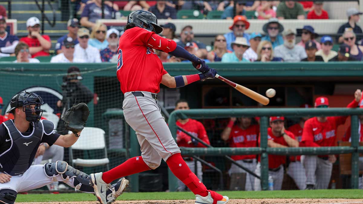 Boston Red Sok Third Baseman Marcelo Maier (39) Weather three housing rides during the heel of the Detroit Tigres in Publik Polje in the Joker Marchant Stadium. 