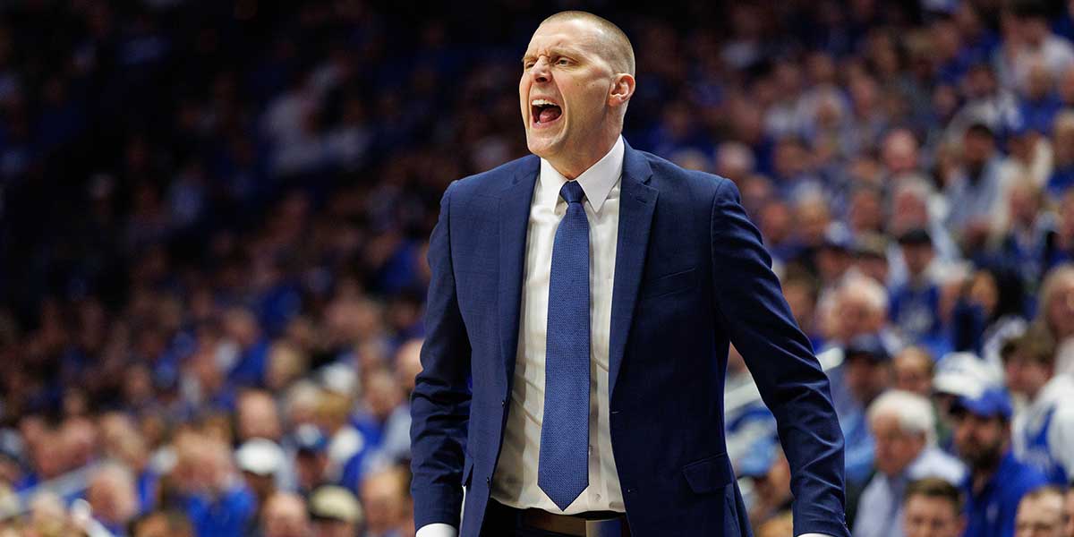 Kentucky Wildcats head coach Mark Pope yells to his players during the first half against the LSU Tigers at Rupp Arena at Central Bank Center.