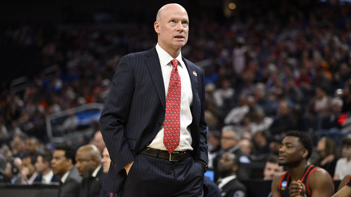 Maryland Terrapins head coach Kevin Willard watches play downcourt during the first half against the Florida Gators during a West Regional semifinal of the 2025 NCAA tournament at Chase Center.