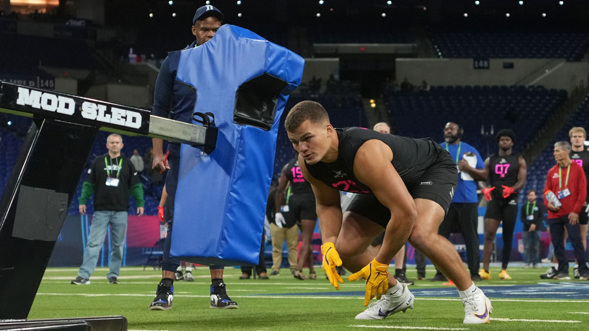 February 28, 2025; Indianapolis, in, USA; Mason Taylor Taylor (TE20) LSU tightly participate in exercises during the 2025 NFL combination of Lucas Oil Stadium.