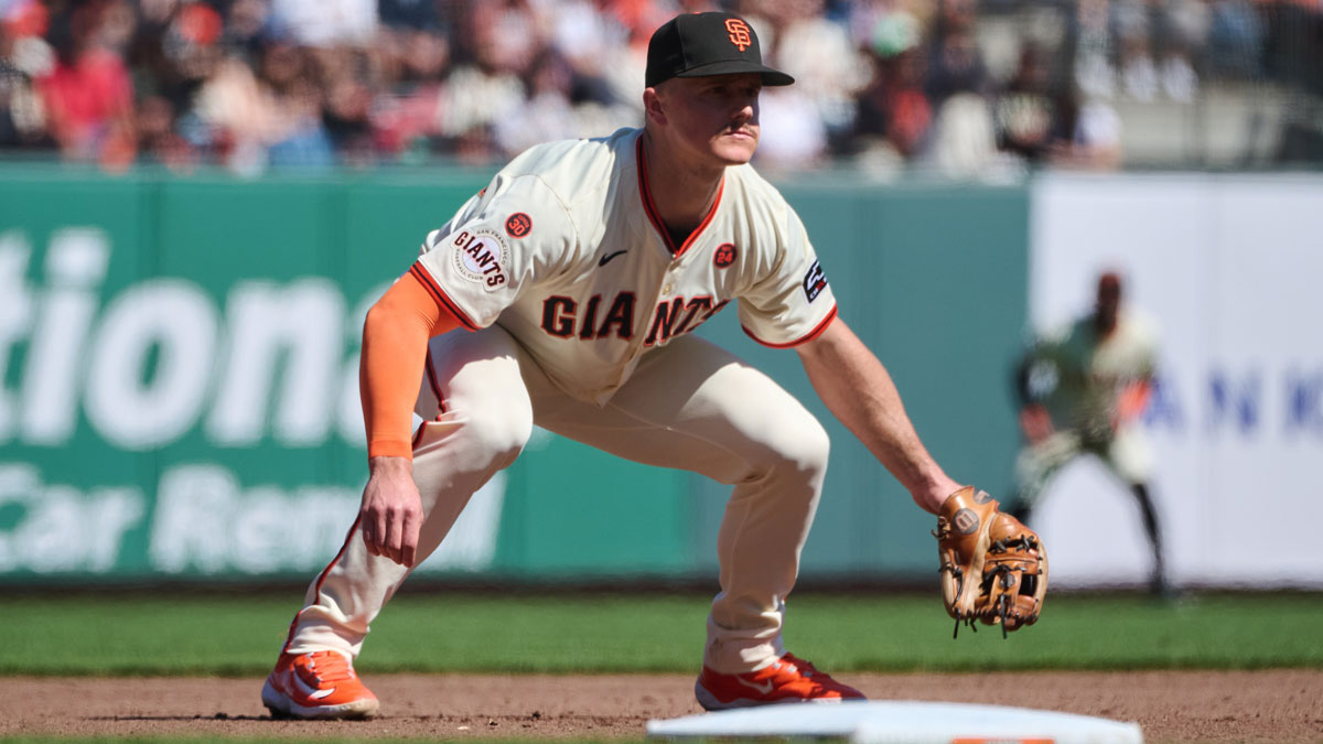 San Francisco Giants third baseman Matt Chapman (26) plays his position against the St. Louis Cardinals during the fourth inning at Oracle Park