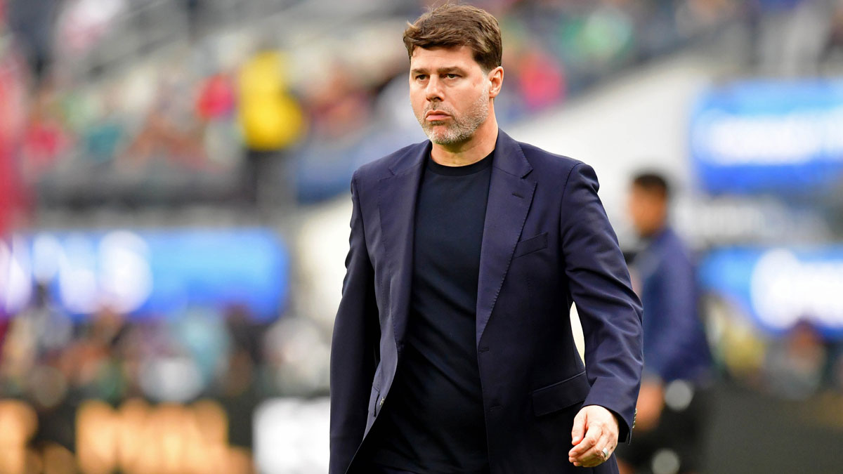 United States of America head coach Mauricio Pochettino walks off the field after the first half of a Concacaf Nations League semifinal match at SoFi Stadium.