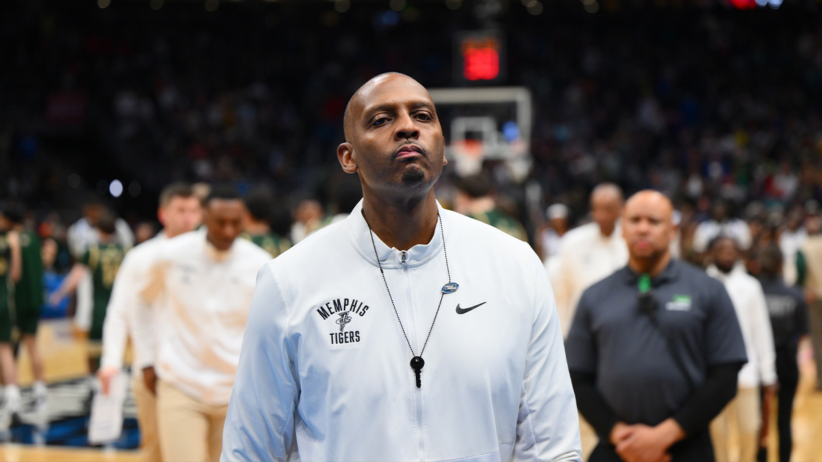 Featured image Memphis head coach Penny Hardaway
