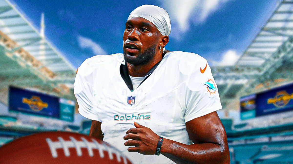 Alexander Mattison in a Dolphins jersey.