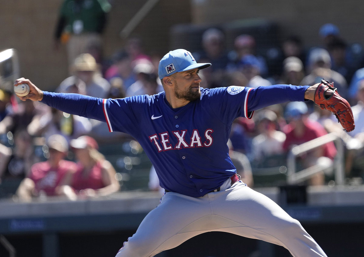 Texas Rangers Pitcher Nathan Eoldi (17) throws against Arizona Diamondbacks during the League Cactus