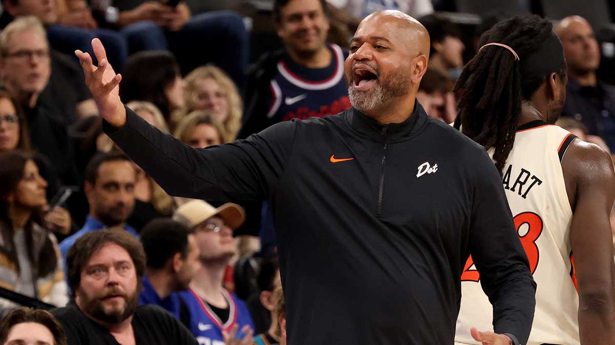 Detroit Pistons head coach JB Bickerstaff during the fourth quarter against the LA Clippers at Intuit Dome.