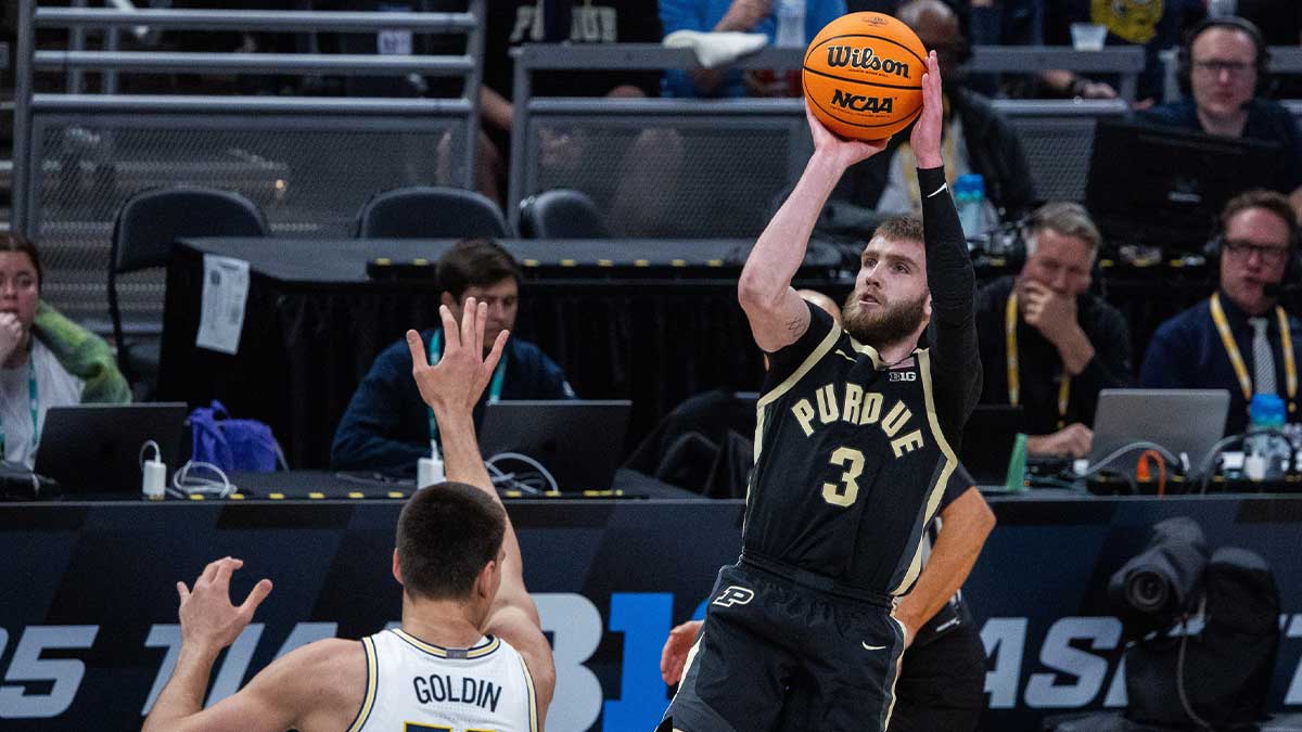 Fans puzzled as Purdue basketball guard Braden Smith named to AP All ...