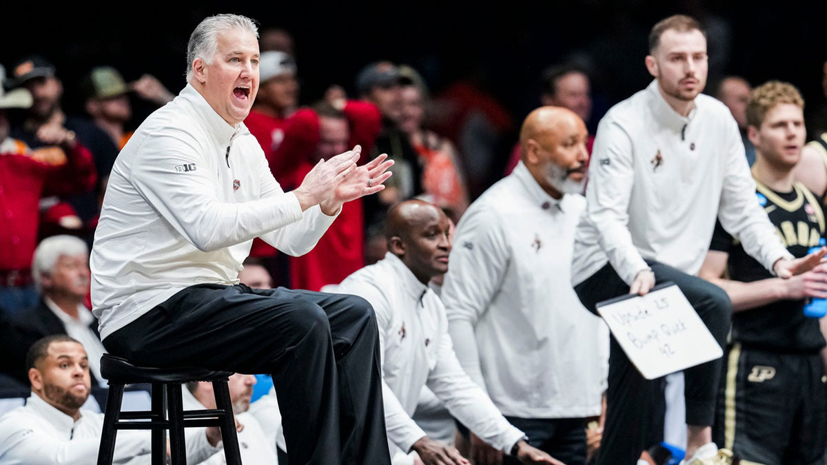 Purdue Boilermakers head coach Matt Painter calls out to his team Saturday, March 29, 2025, during the NCAA Tournament Sweet 16 game at Lucas Oil Stadium in Indianapolis.