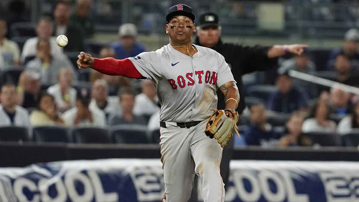 Why Rafael Devers is pushing back spring training debut