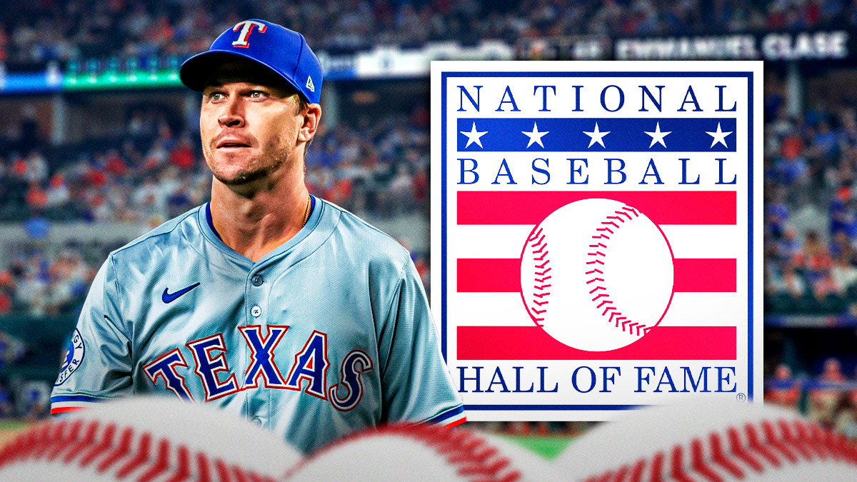 Jacob deGrom next to Baseball Hall of Fame logo