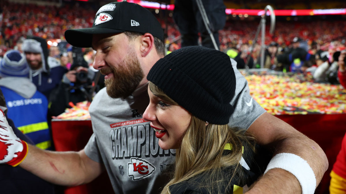 Taylor Swift Travis Kelce