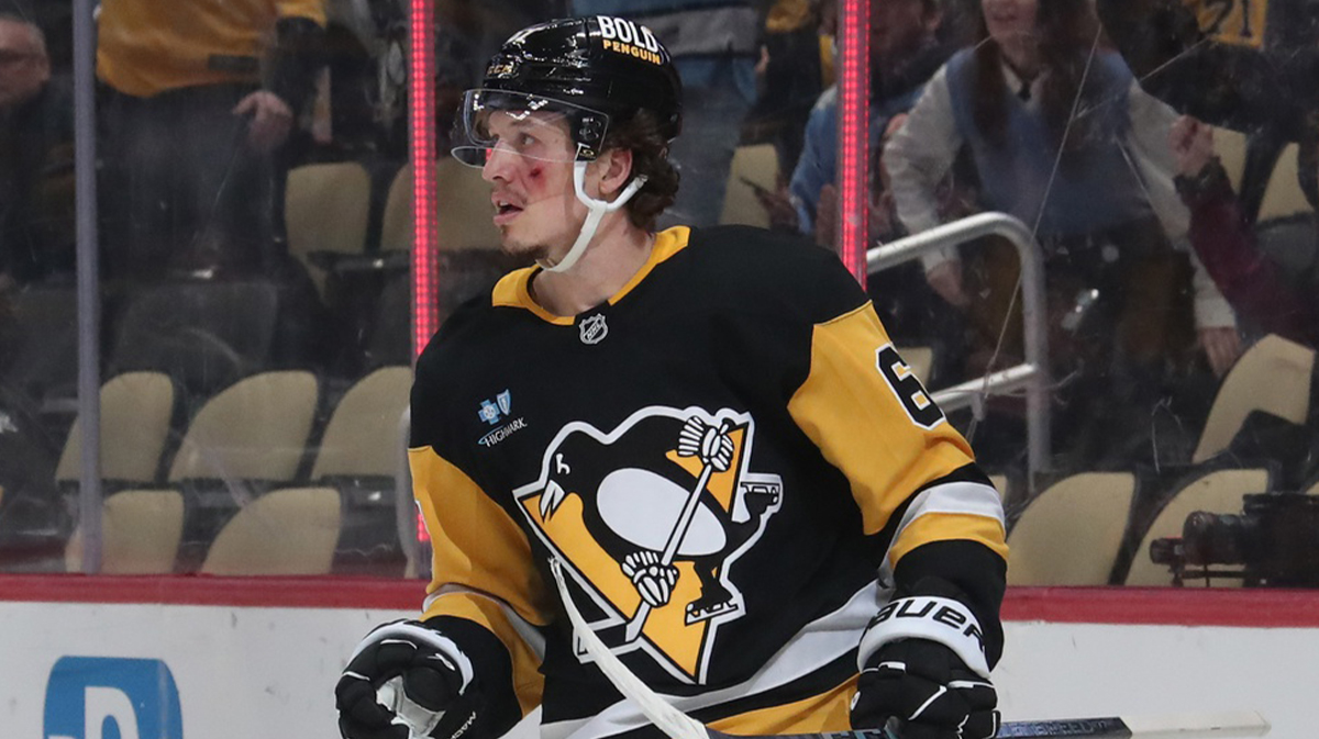 Pittsburgh Penguins right wing Rickard Rakell (67) reacts after scoring a power play goal against the Boston Bruins during the third period at PPG Paints Arena