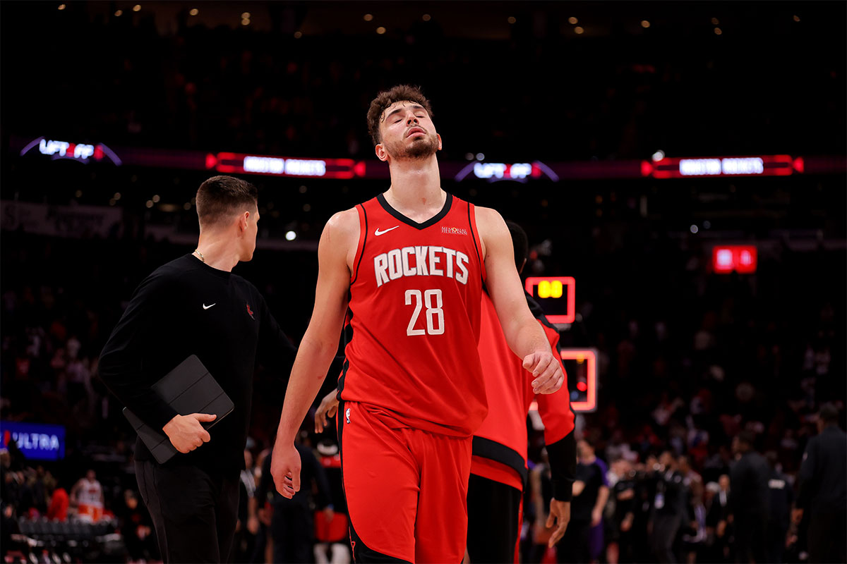 Altereren Sengun (28) missile center (28) leaves the court after the game against Sacramento Kings in Toyota Center