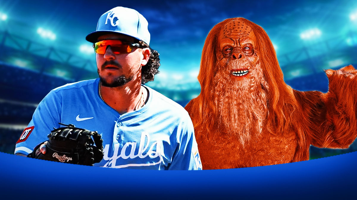 Vinnie Pasquantino next to Sasquatch
