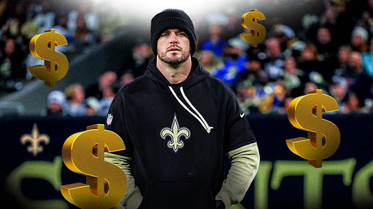 Saints make massive Derek Carr contract move