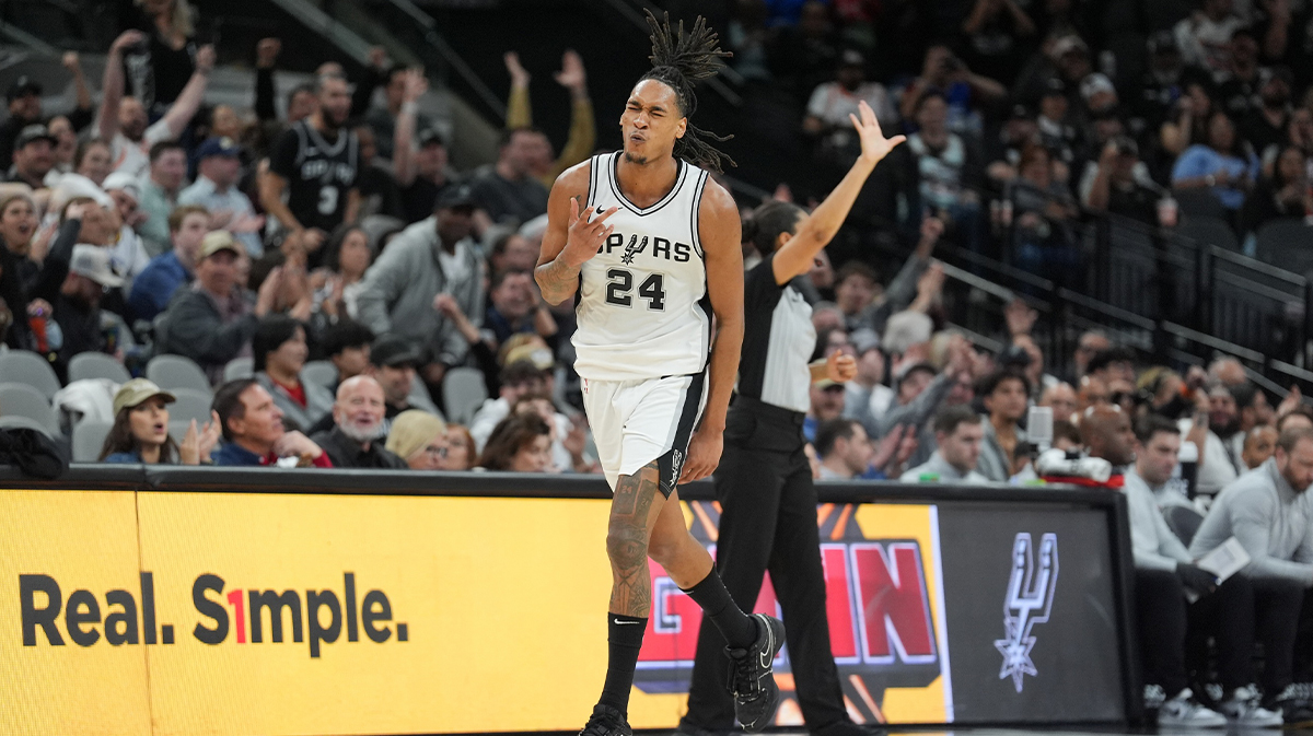 San Antonio Spurs Guard Devin Vassell (24) Celebrates the shot in the second half against Brooklin Network in Frost Bank Centur.