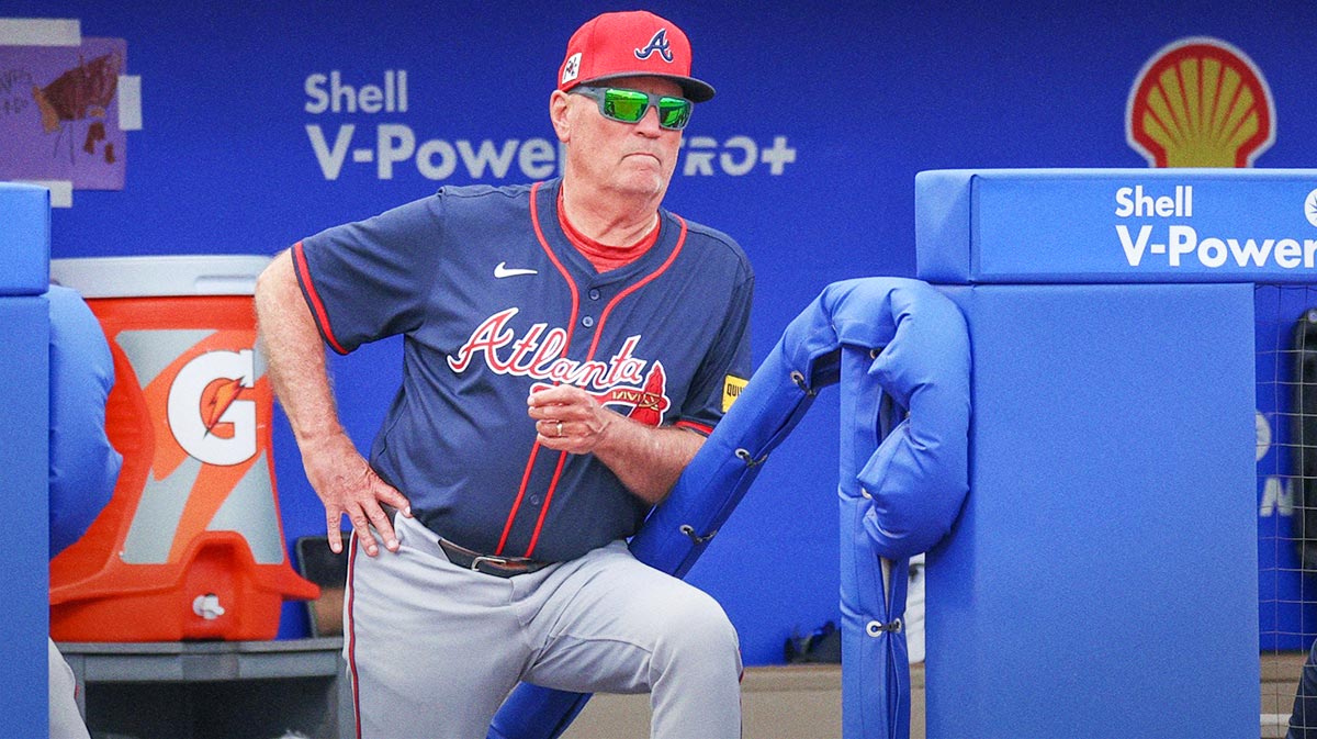 Atlanta Braves manager Brian Snitker (43) looks on against the Toronto Blue Jays in the sixth inning during spring training at TD Ballpark.