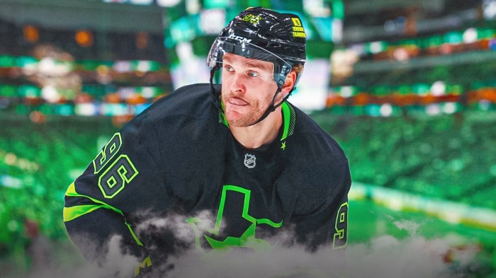 Stars star Mikko Rantanen at the American Airlines Center.