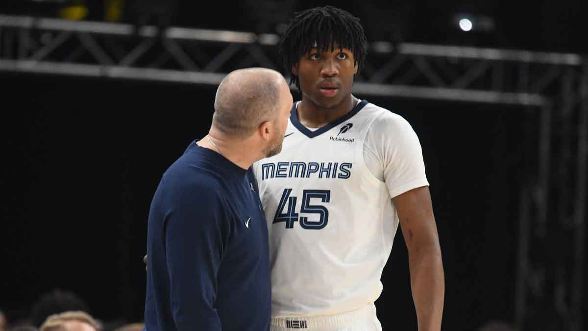 Memphis Grizzlies head coach talks to Memphis Grizzlies forward GG Jackson (45) in the second quarter of the game against the Miami Heat at FedExForum.