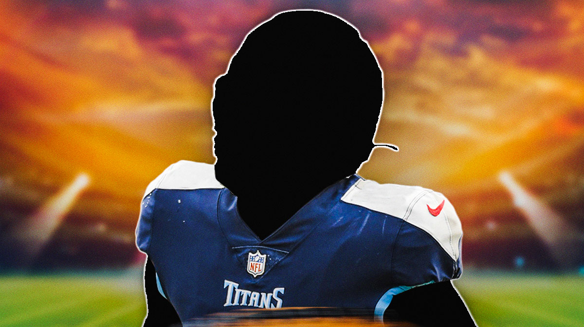 A mystery wide receiver in a Titans jersey.