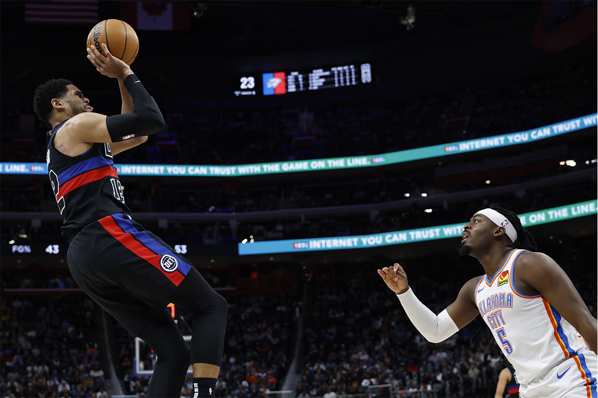 Thunder guard Luguentz Dort (5) in the first half at Little Caesars Arena