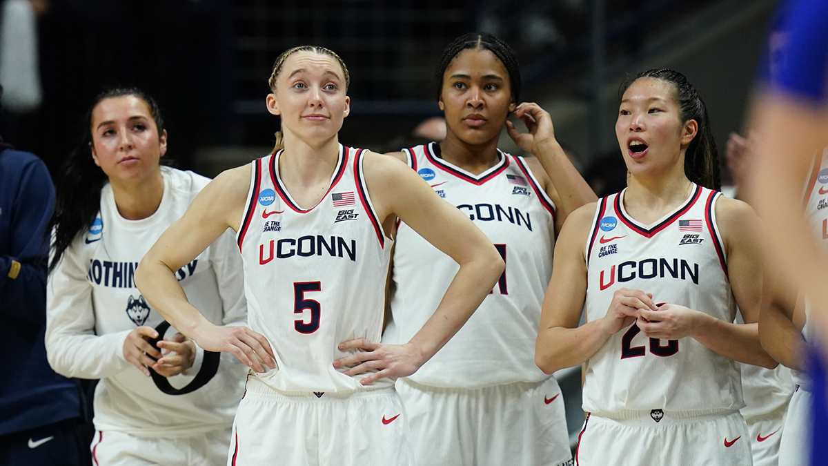 UConn Huskies guard Paige Bueckers (5) watches the clock run down during her last game at Harry A. Gampel Pavilion against the South Dakota State Jackrabbits.