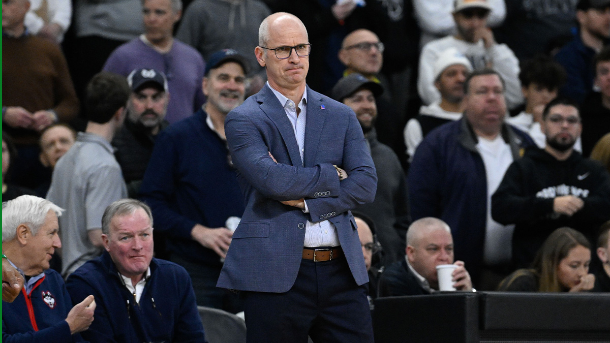 Featured image UConn basketball coach Dan Hurley