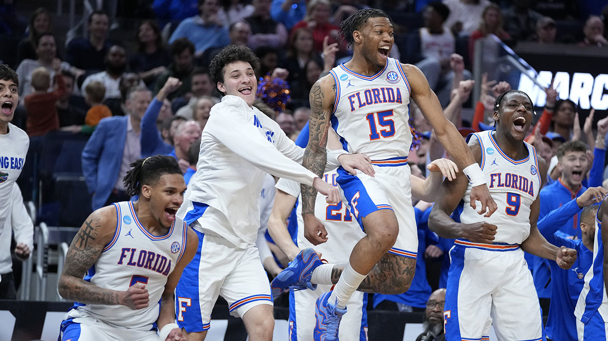 Florida Gators guard Alijah Martin (15) reacts after a three point basket over Maryland Terrapins guard DeShawn Harris-Smith (5) during the first half during a West Regional semifinal of the 2025 NCAA tournament at Chase Center.