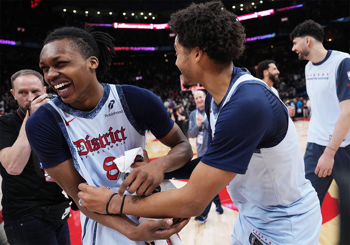 The Washington Vizards Guard Bub Carrington (8) reacts after the discovery that beat against Toronto Raptor in Scotiabank Arena.